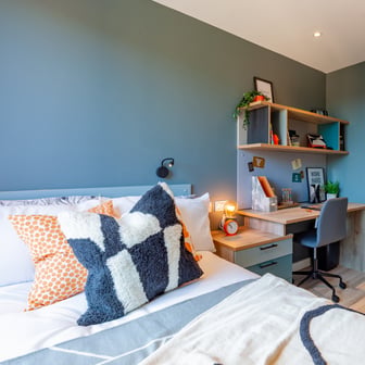 Classic En Suite - Image 4
